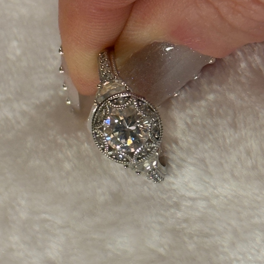 Sterling Silver Vintage Style Round CZ Halo Ring Size 8 1/2 - Picture 4 of 10